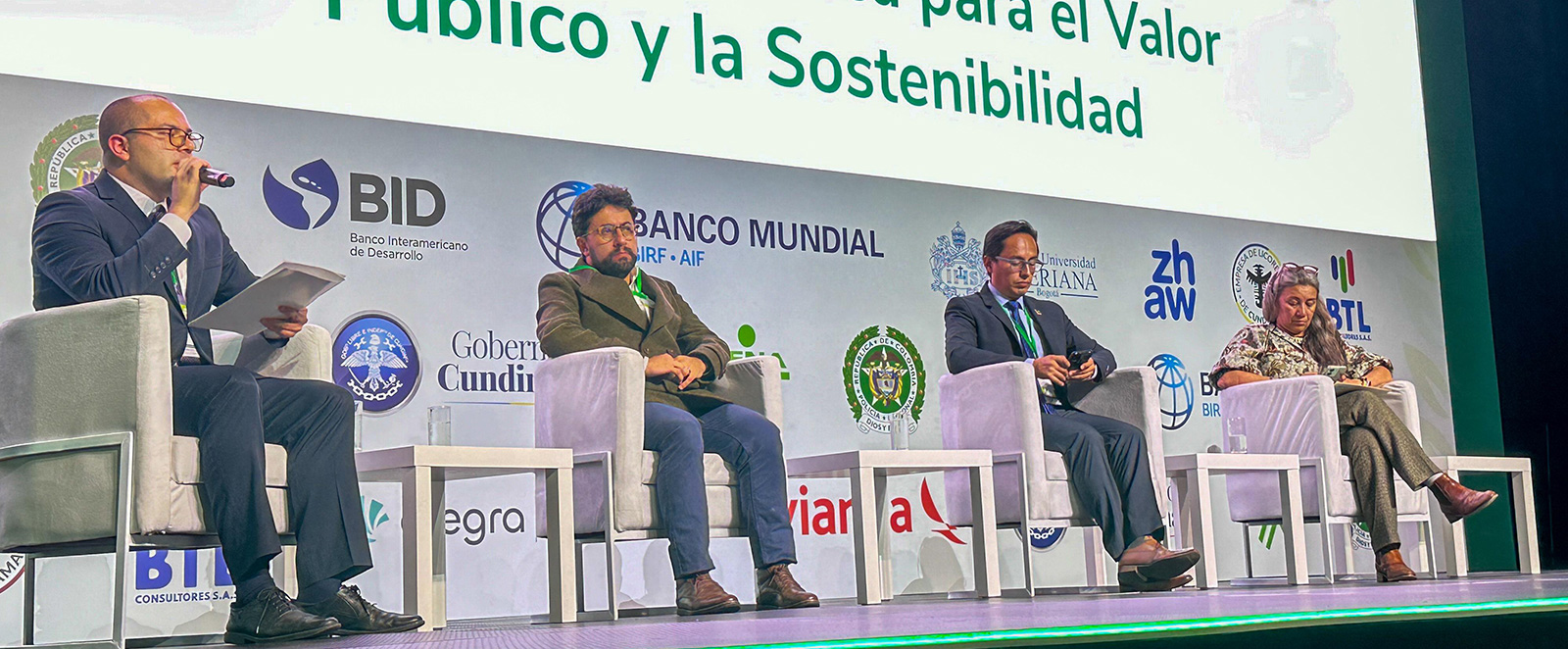 El DANE estuvo presente en el XIII Congreso Nacional de Contaduría Pública 2024, llevado a cabo en el Centro de Convenciones Ágora en Bogotá